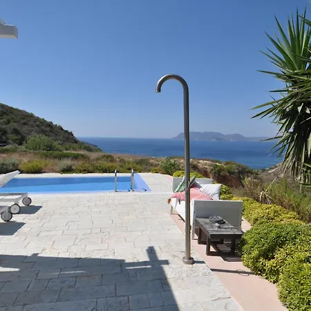 ヴィラ Luxueuse Avec Splendide Vue Et Piscine *