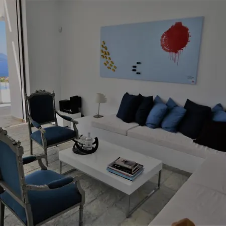 Luxueuse Avec Splendide Vue Et Piscine Ανω Βασιλικος