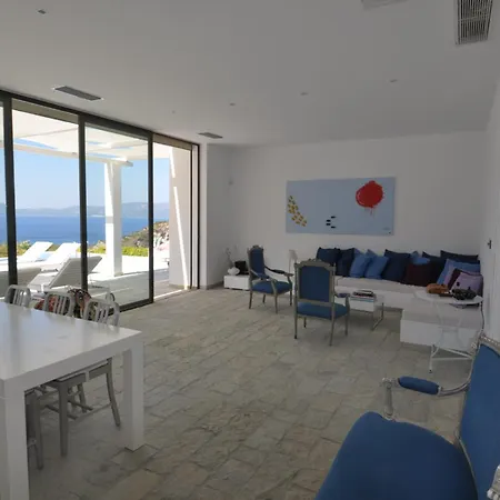 Luxueuse Avec Splendide Vue Et Piscine *
